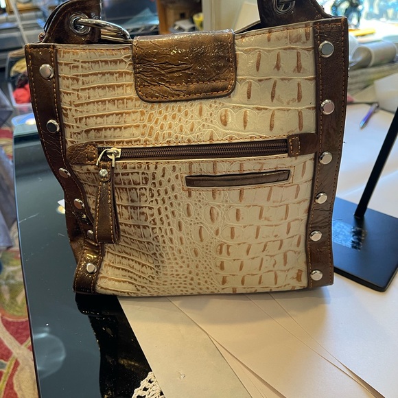 Marc Chantal Patent Leather Shoulder Bag – Two-Tone Faux Snakeskin Animal Print - Picture 4 of 15